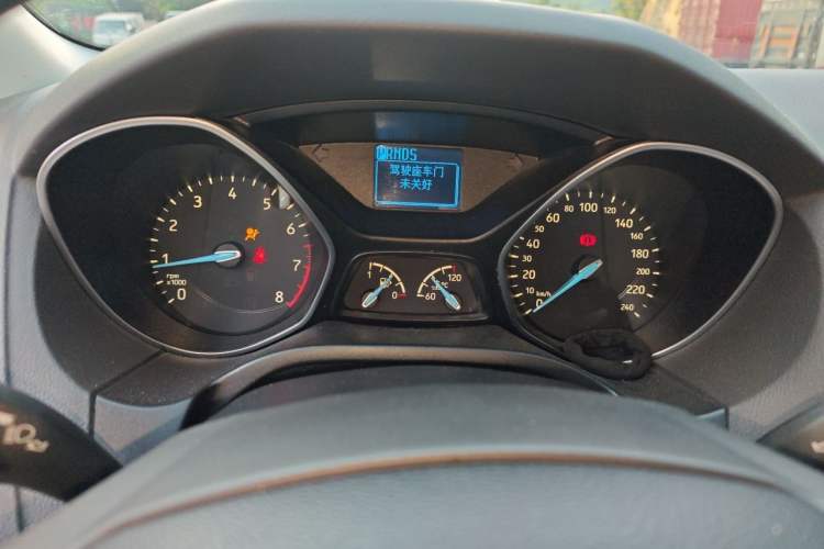 Used Ford Focus 2015 Sedan 1.6L Automatic Trend Model Instrument Cluster