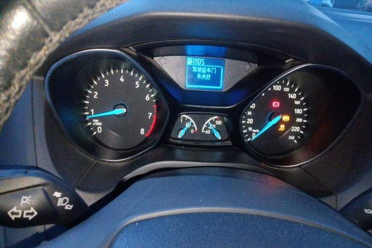 Used Ford Focus 2015 Hatchback 1.6L Automatic Fashion Edition Instrument Cluster