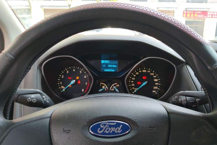 Used Ford Focus 2015 Hatchback 1.6L Automatic Comfort Model Instrument Cluster