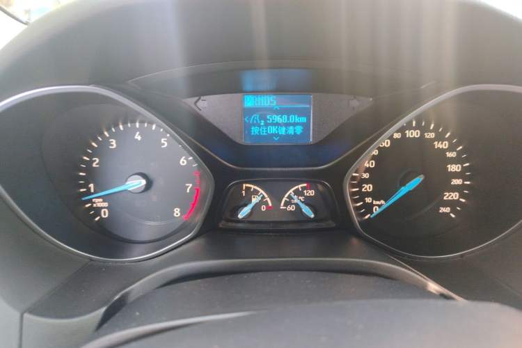 Used Ford Focus 2015 Sedan 1.6L Automatic Trend Model Instrument Cluster
