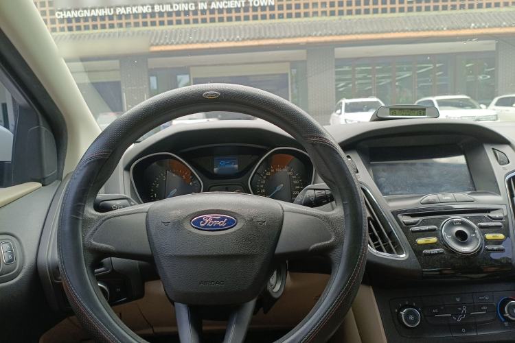 Used Ford Focus 2015 Sedan 1.6L Manual Comfort Model Instrument Cluster