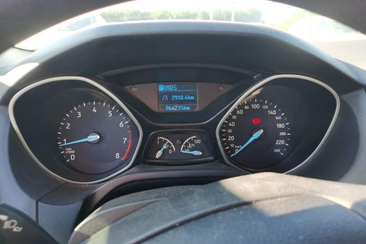 Used Ford Focus 2015 Sedan 1.6L Automatic Comfort Model Instrument Cluster