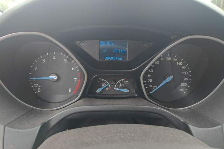 Used Ford Focus 2015 Sedan 1.6L Automatic Comfort Model Instrument Cluster