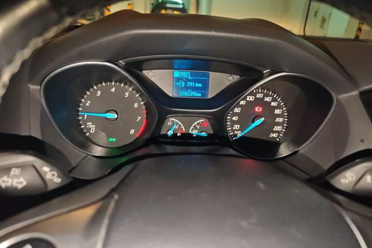 Used Ford Focus 2015 Sedan 1.6L Automatic Trend Model Instrument Cluster