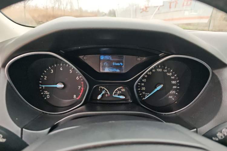 Used Ford Focus 2015 Hatchback 1.6L Automatic Fashion Edition Instrument Cluster