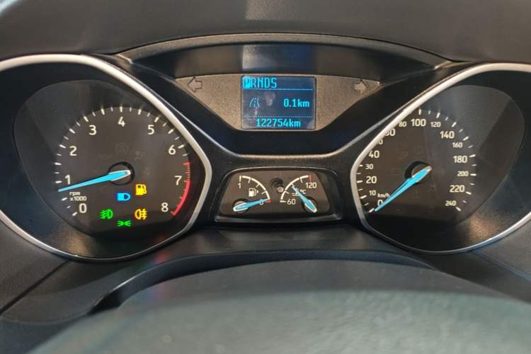 Used Ford Focus 2015 Sedan 1.6L Automatic Comfort Model Instrument Cluster