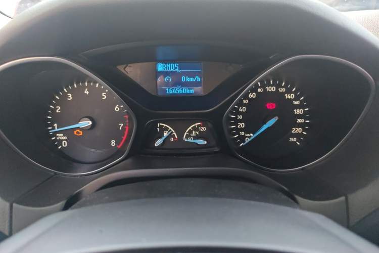 Used Ford Focus 2015 Hatchback EcoBoost 125 Automatic Supreme Style Edition Instrument Cluster