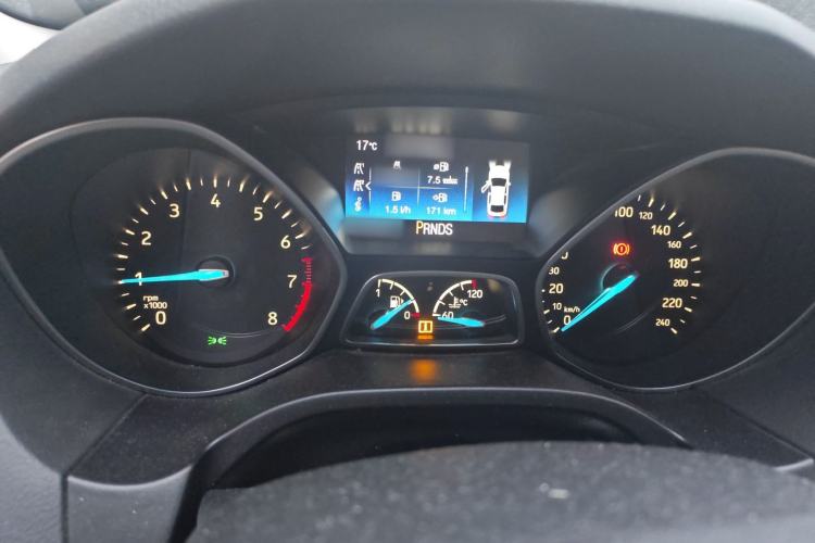 Used Ford Focus 2015 Sedan EcoBoost 180 Automatic Elite Model Instrument Cluster
