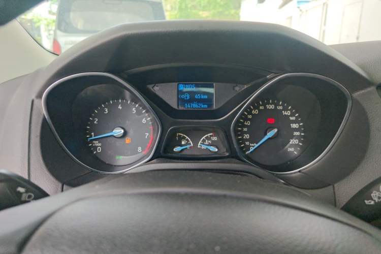 Used Ford Focus 2015 Hatchback 1.6L Automatic Fashion Edition Instrument Cluster