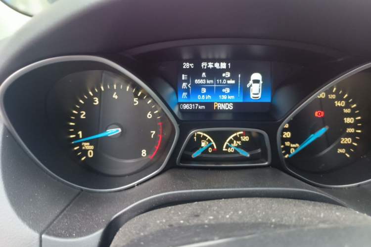 Used Ford Focus 2015 Sedan EcoBoost 180 Automatic Elite Model Instrument Cluster