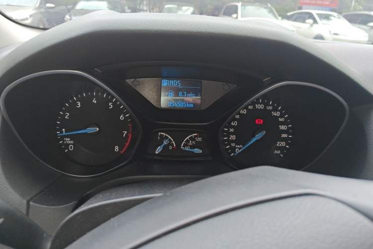 Used Ford Focus 2015 Hatchback 1.6L Automatic Fashion Edition Instrument Cluster