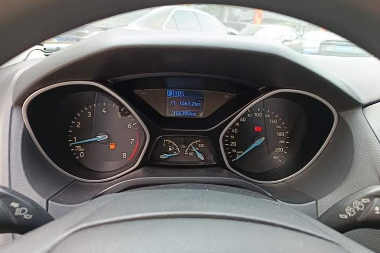 Used Ford Focus 2015 Hatchback 1.6L Automatic Comfort Model Instrument Cluster