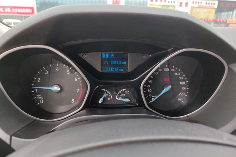 Used Ford Focus 2015 Sedan 1.6L Automatic Comfort Model Instrument Cluster