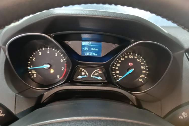 Used Ford Focus 2015 Sedan 1.6L Automatic Trend Model Instrument Cluster