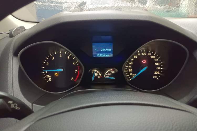 Used Ford Focus 2015 Sedan 1.6L Manual Comfort Model Instrument Cluster