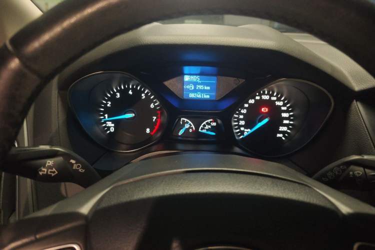 Used Ford Focus 2015 Hatchback 1.6L Automatic Fashion Edition Instrument Cluster
