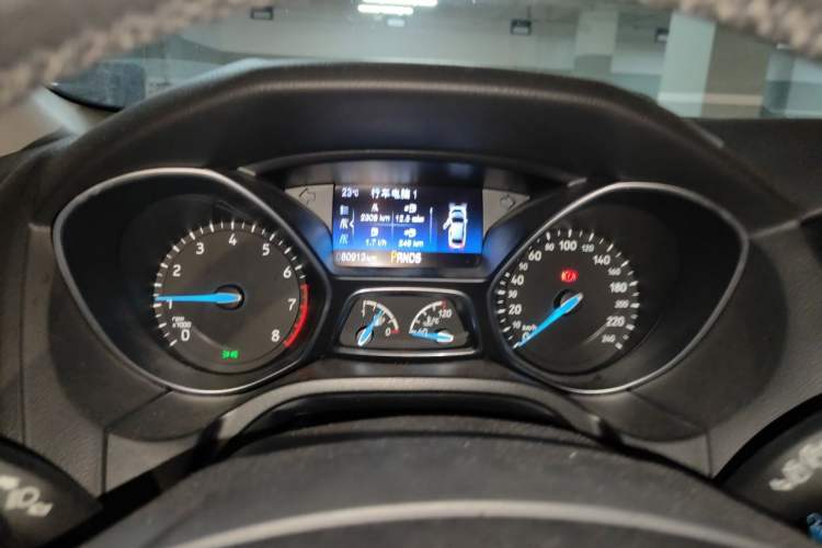 Used Ford Focus 2015 Hatchback EcoBoost 180 Automatic Sport Model Instrument Cluster