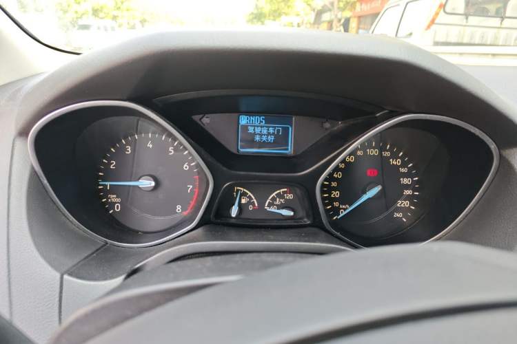 Used Ford Focus 2015 Sedan 1.6L Automatic Trend Model Instrument Cluster