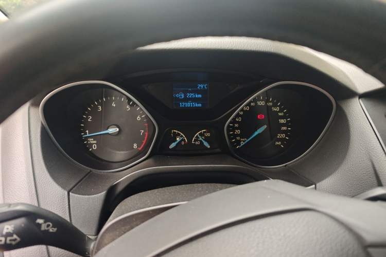 Used Ford Focus 2015 Sedan 1.6L Manual Fashion Edition Instrument Cluster