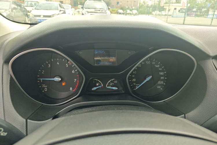 Used Ford Focus 2015 Sedan 1.6L Automatic Trend Model Instrument Cluster