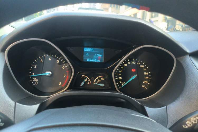 Used Ford Focus 2015 Hatchback 1.6L Automatic Comfort Model Instrument Cluster