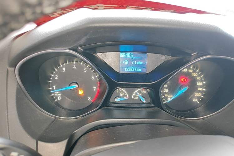 Used Ford Focus 2015 Sedan 1.6L Automatic Trend Model Instrument Cluster