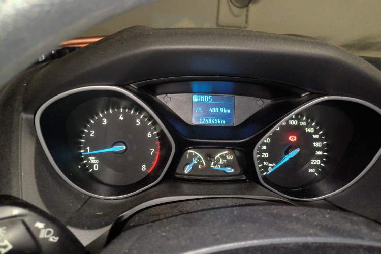Used Ford Focus 2015 Sedan 1.6L Automatic Comfort Model Instrument Cluster