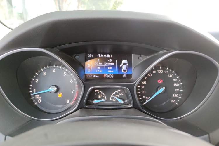 Used Ford Focus 2015 Sedan EcoBoost 180 Automatic Elite Model Instrument Cluster