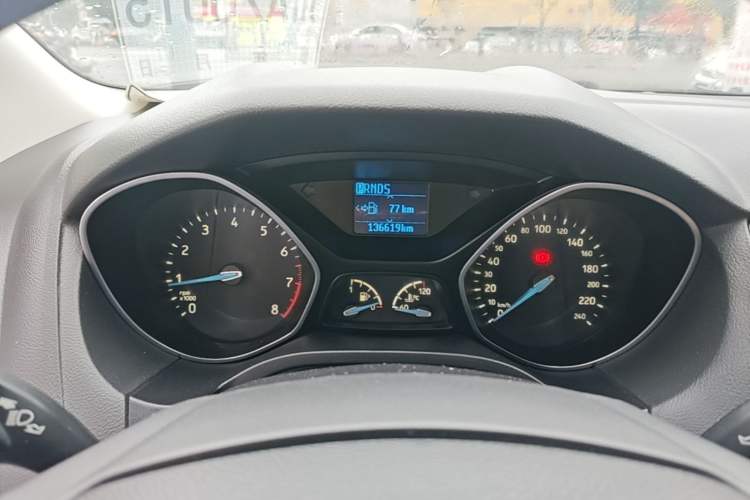 Used Ford Focus 2015 Hatchback 1.6L Automatic Fashion Edition Instrument Cluster