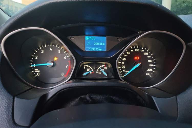 Used Ford Focus 2015 Sedan 1.6L Automatic Comfort Model Instrument Cluster