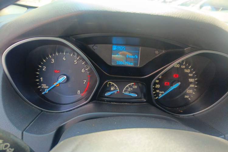 Used Ford Focus 2015 Sedan EcoBoost 125 Automatic Supreme Style Edition Instrument Cluster