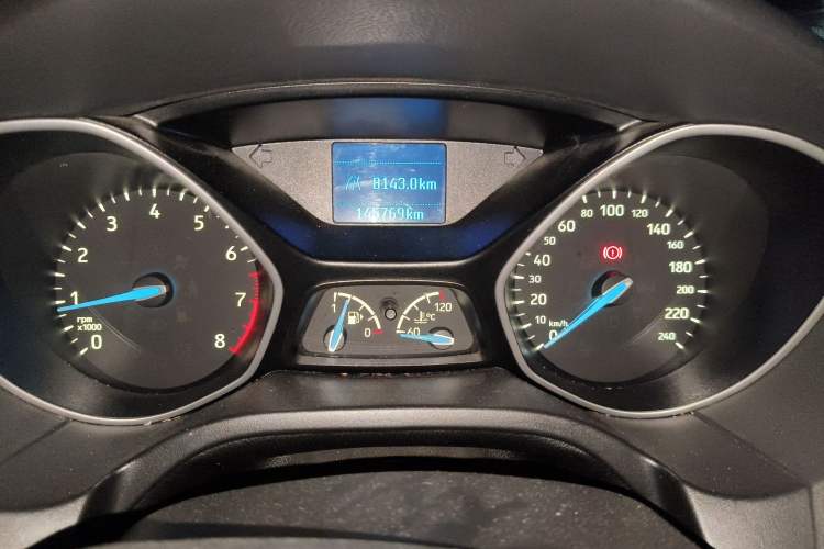 Used Ford Focus 2015 Sedan 1.6L Manual Comfort Model Instrument Cluster