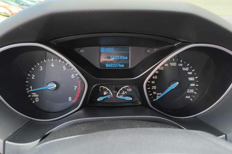 Used Ford Focus 2015 Sedan 1.6L Automatic Comfort Model Instrument Cluster