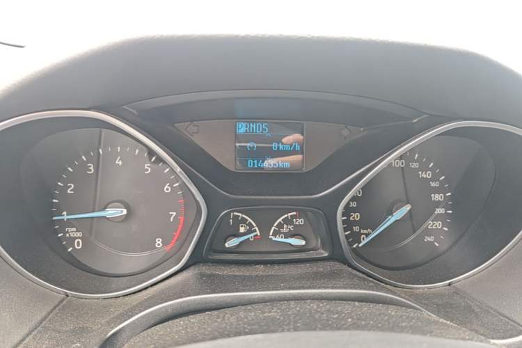 Used Ford Focus 2015 Hatchback 1.6L Automatic Fashion Edition Instrument Cluster