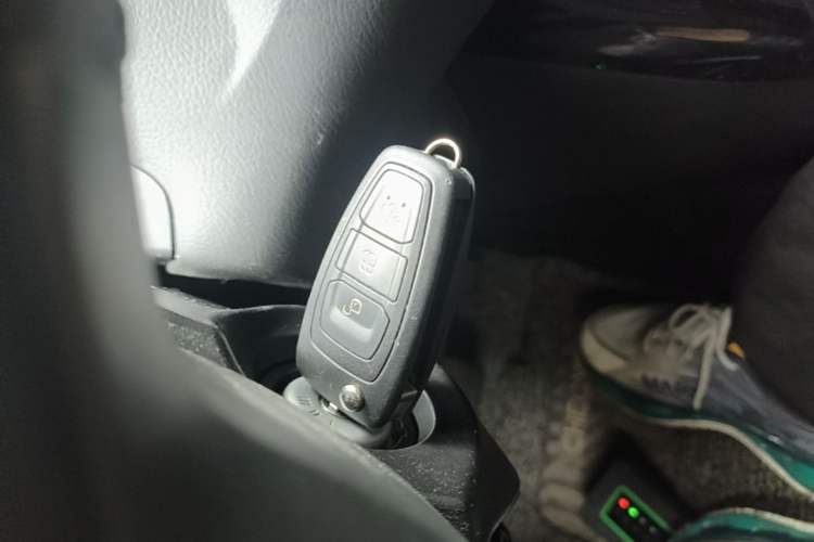Used Ford Focus 2015 Hatchback 1.6L Automatic Fashion Edition Interior 1