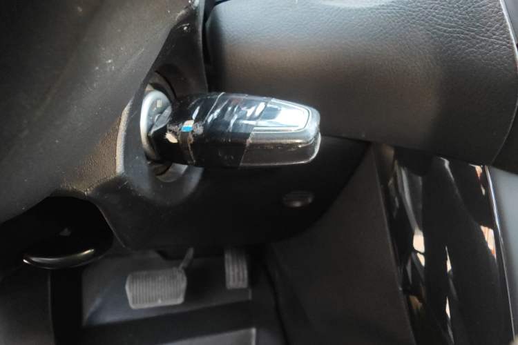 Used Ford Focus 2015 Sedan EcoBoost 180 Automatic Elite Model Interior 1