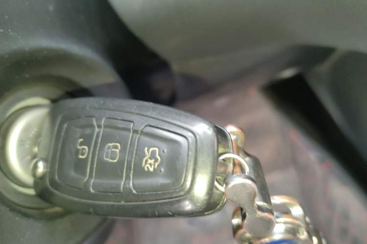 Used Ford Focus 2015 Hatchback 1.6L Manual Comfort Edition Interior 1