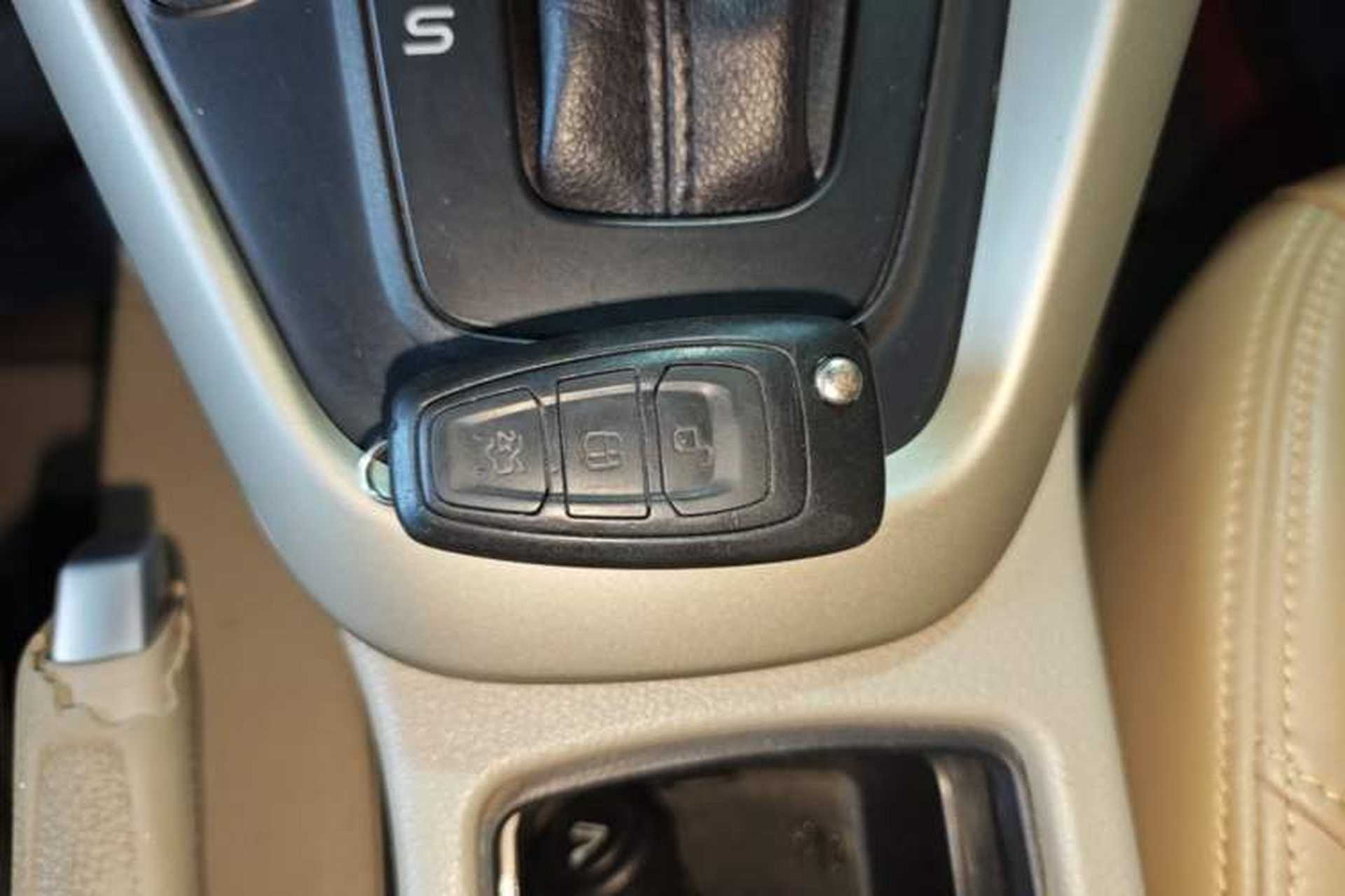 Used Ford Focus 2015 Sedan 1.6L Automatic Comfort Model Interior 1