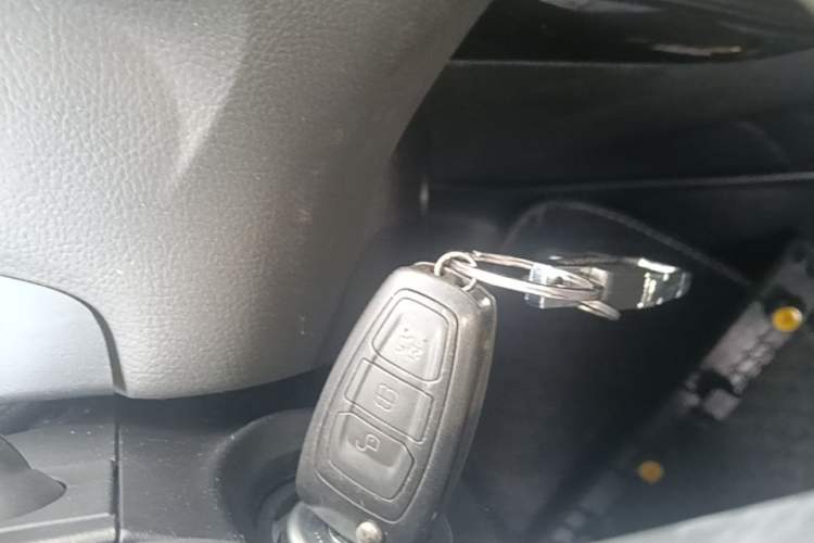 Used Ford Focus 2015 Sedan 1.6L Automatic Trend Model Interior 1
