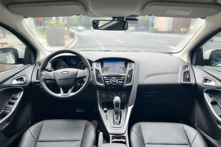 Used Ford Focus 2015 Hatchback 1.6L Automatic Comfort Model Interior 2
