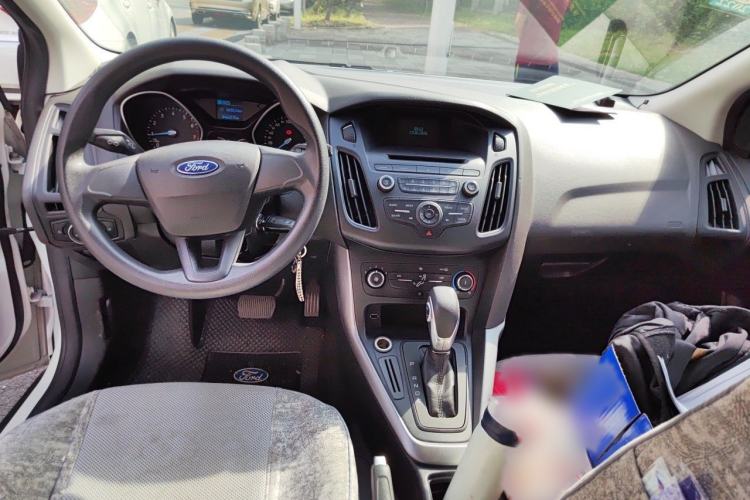 Used Ford Focus 2015 Hatchback 1.6L Automatic Comfort Model Interior 2