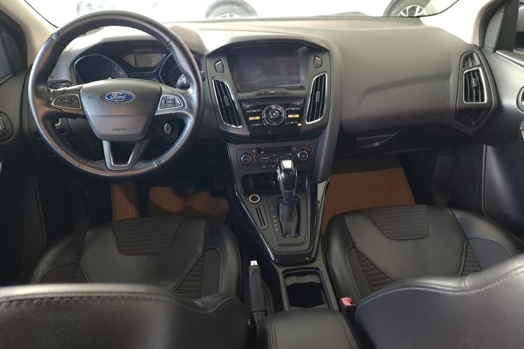 Used Ford Focus 2015 Sedan 1.6L Automatic Trend Model Interior 2