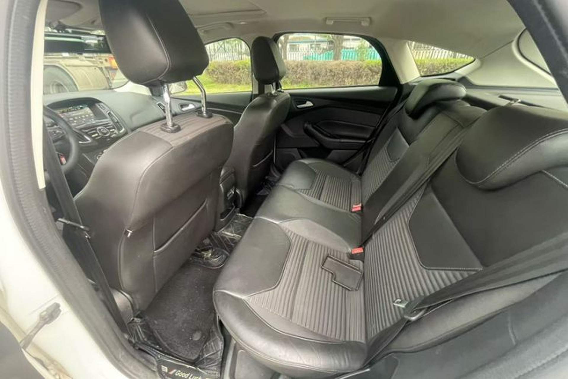 Used Ford Focus 2015 Hatchback 1.6L Automatic Fashion Edition Interior 3