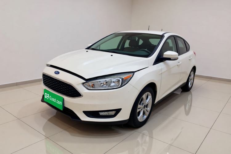 Ojetý Ford Focus 2015 Hatchback 1.6L Manual Comfort Edition Guazi used car, China used car export, Used car for sale, Used  cars, Cheapest cars for sale