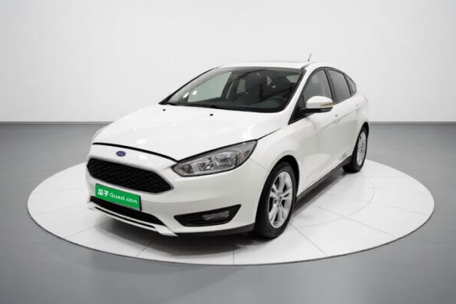 Ojetý Ford Focus 2015 Hatchback 1.6L Automatic Comfort Model