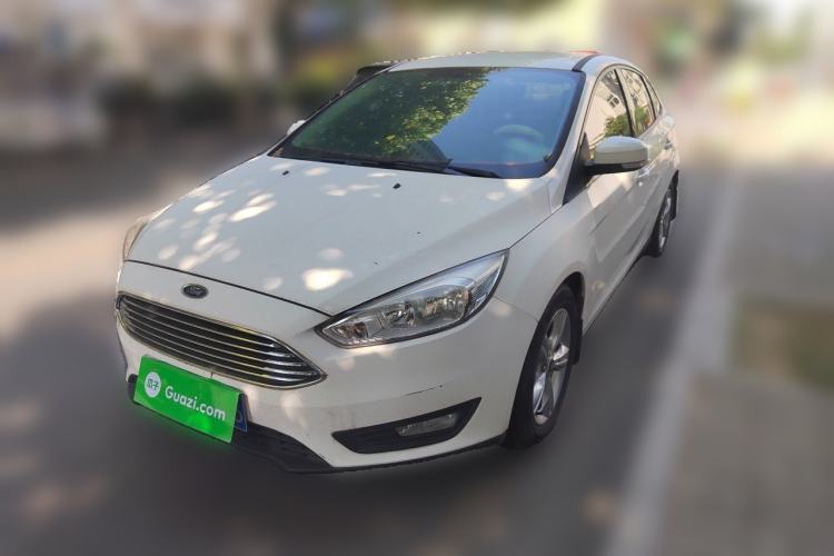 Used Ford Focus 2015 Sedan 1.6L Automatic Comfort Model Guazi used car, China used car export, Used car for sale, Used  cars, Cheapest cars for sale
