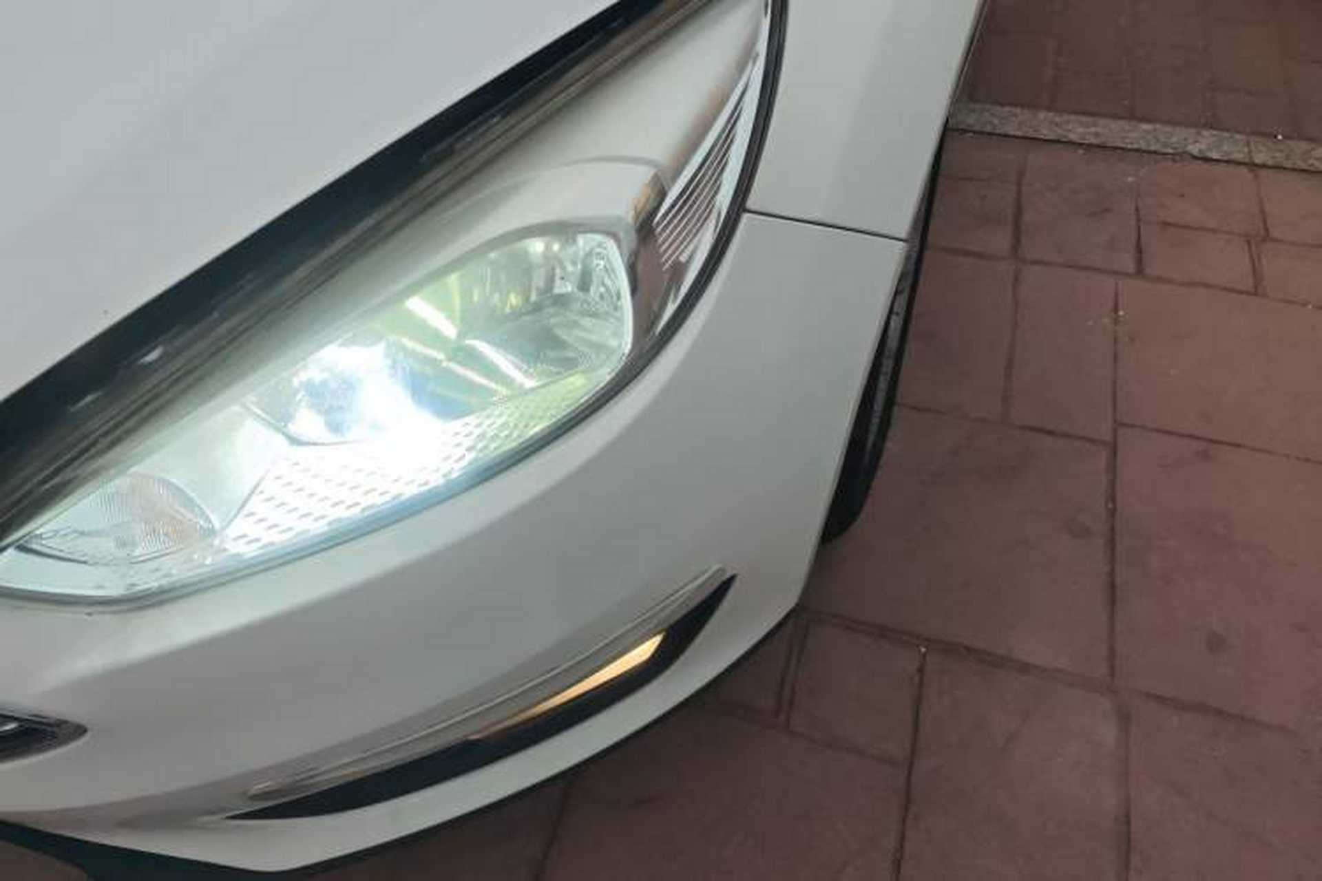 Used Ford Focus 2015 Sedan 1.6L Automatic Comfort Model Left Front Headlight