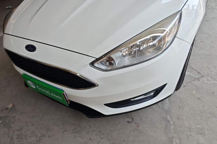 Used Ford Focus 2015 Hatchback 1.6L Automatic Comfort Model Left Front Headlight