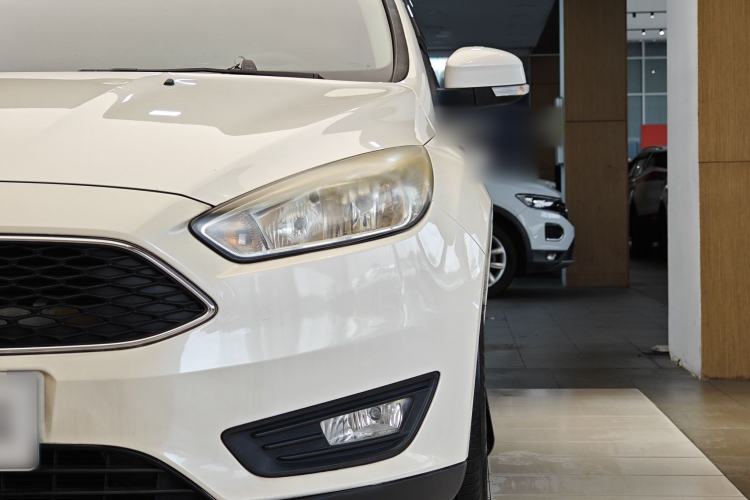 Used Ford Focus 2015 Hatchback 1.6L Automatic Comfort Model Left Front Headlight