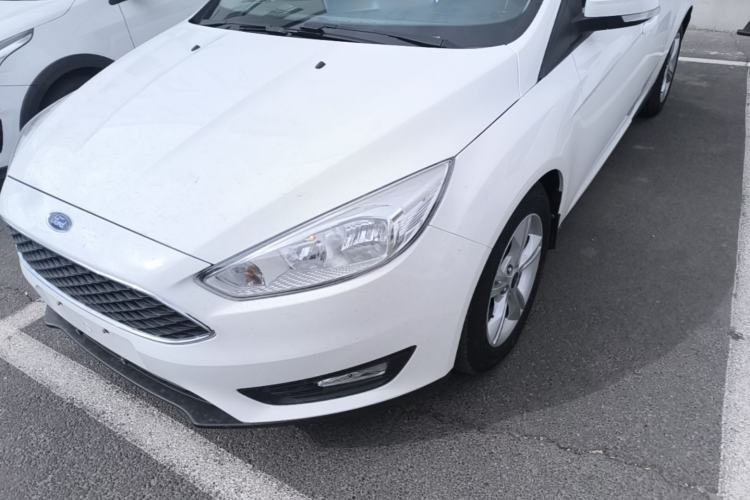 Used Ford Focus 2015 Hatchback 1.6L Automatic Comfort Model Left Front Headlight